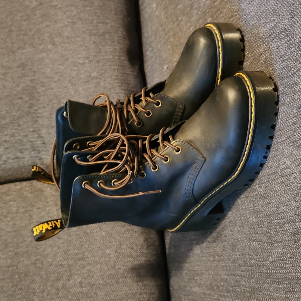 Doc Martens Shriver Boot US8/UK6